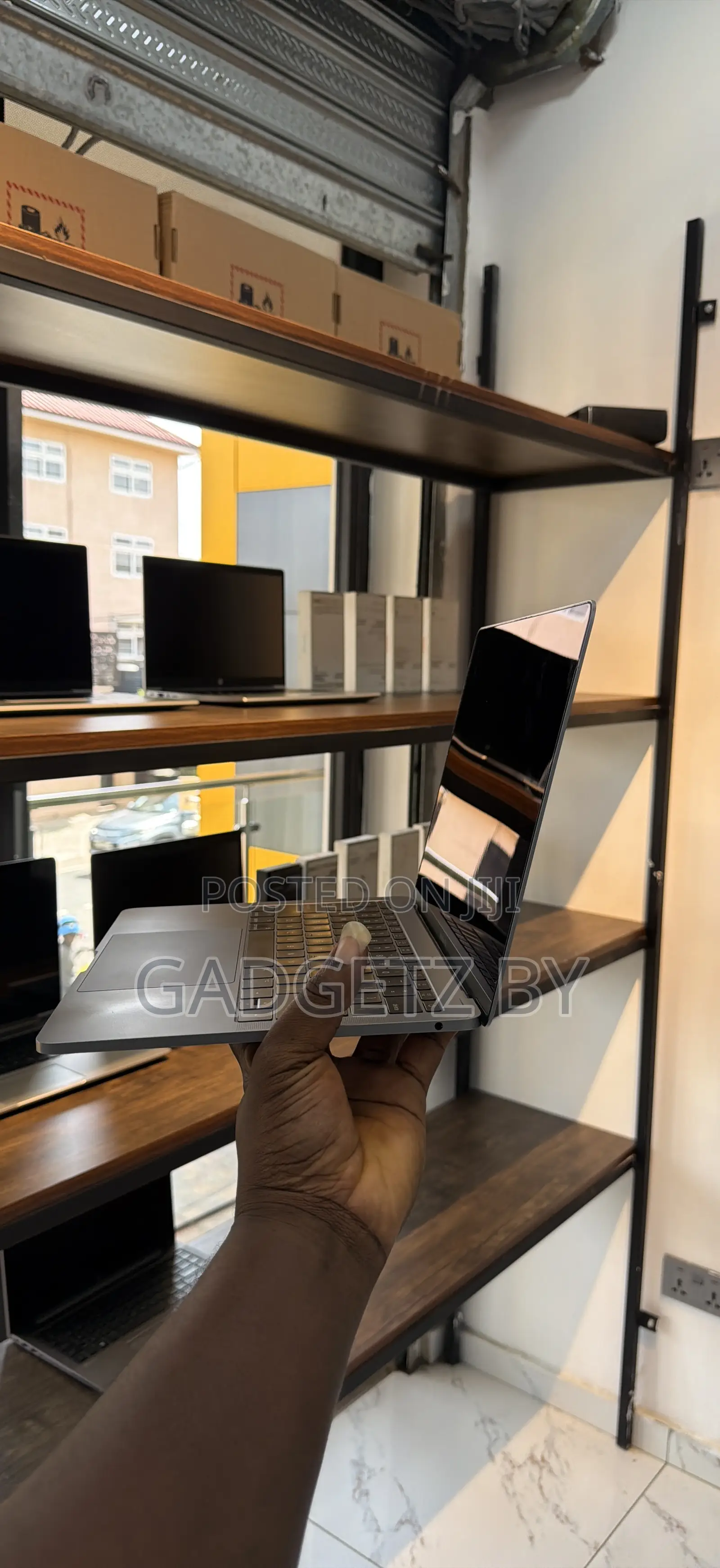 Laptop Apple MacBook Pro 2019 16GB Intel Core i7 SSD 500GB