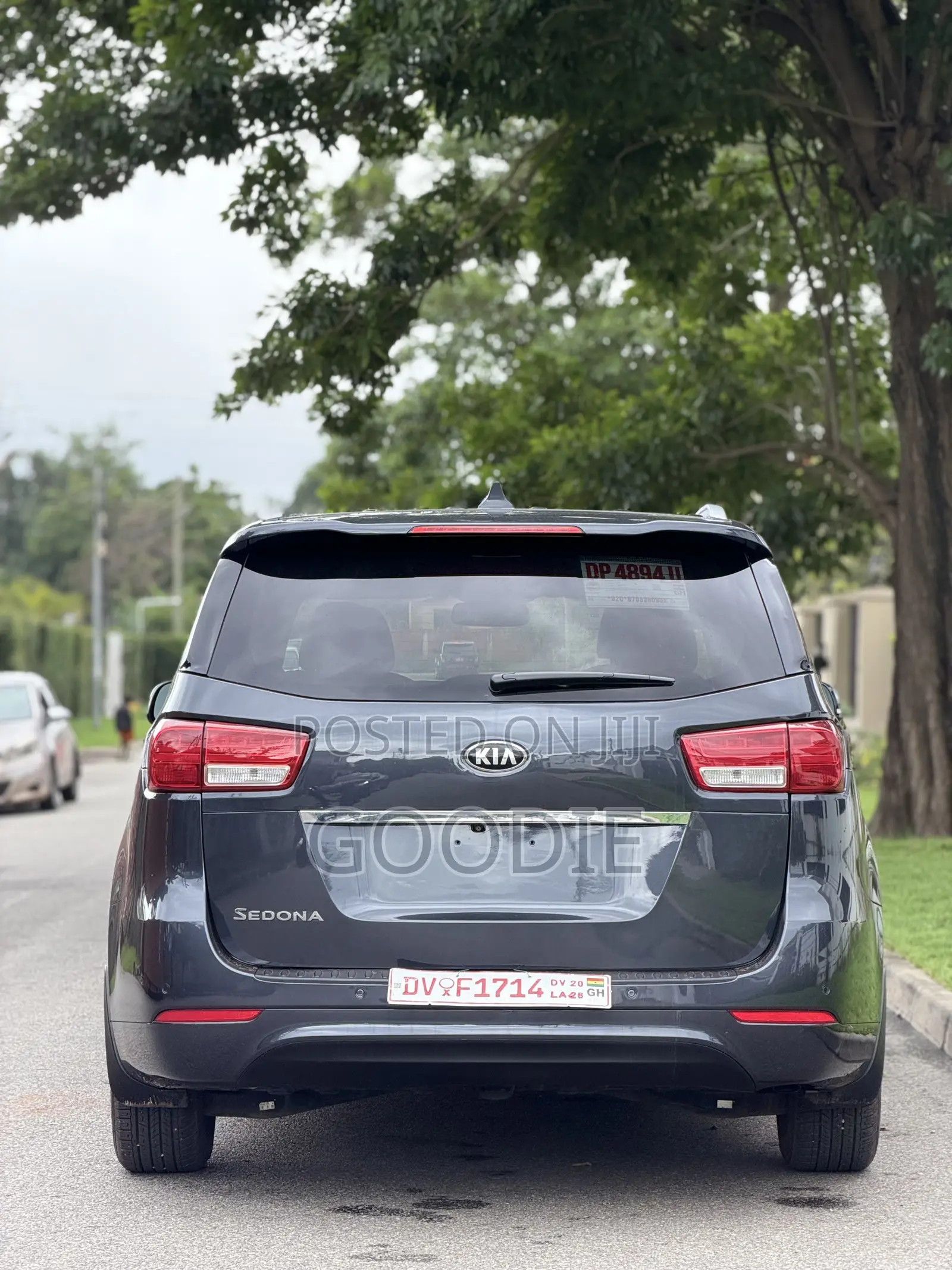 Kia Sedona SX 2016 Gray