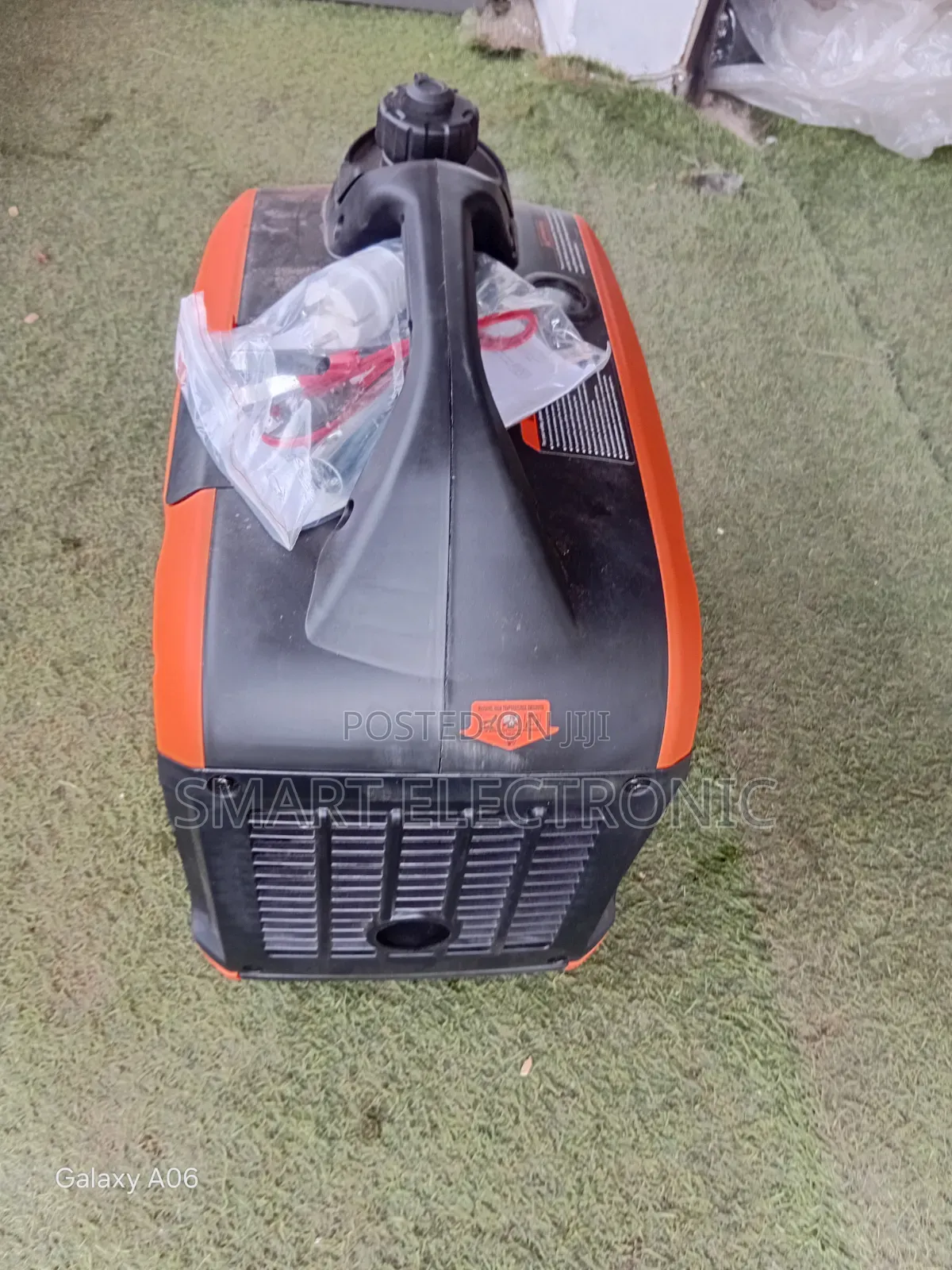 Ecoolmax Portable Inverter Generator – Low Fuel Consumption