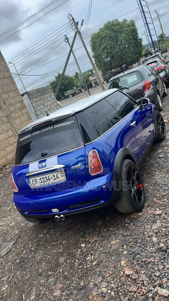 Mini Cooper 2005 Blue