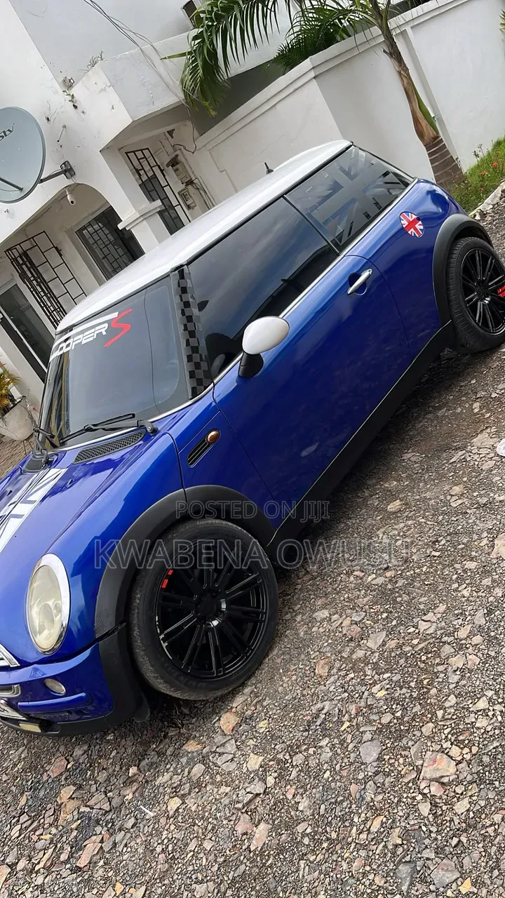 Mini Cooper 2005 Blue