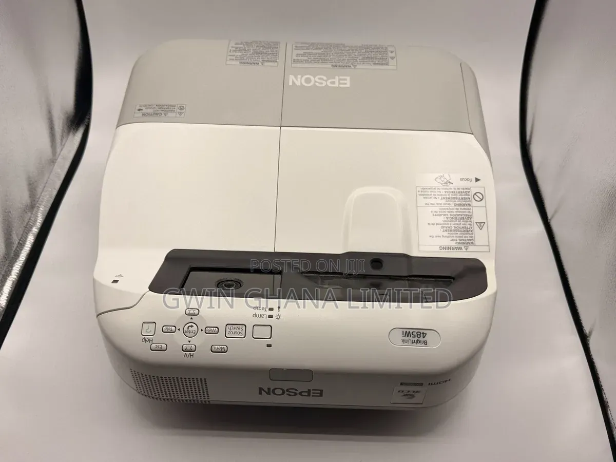 Epson Brightlink 485wi 3100-Lumen Short Throw Projector + Remote Hdmi