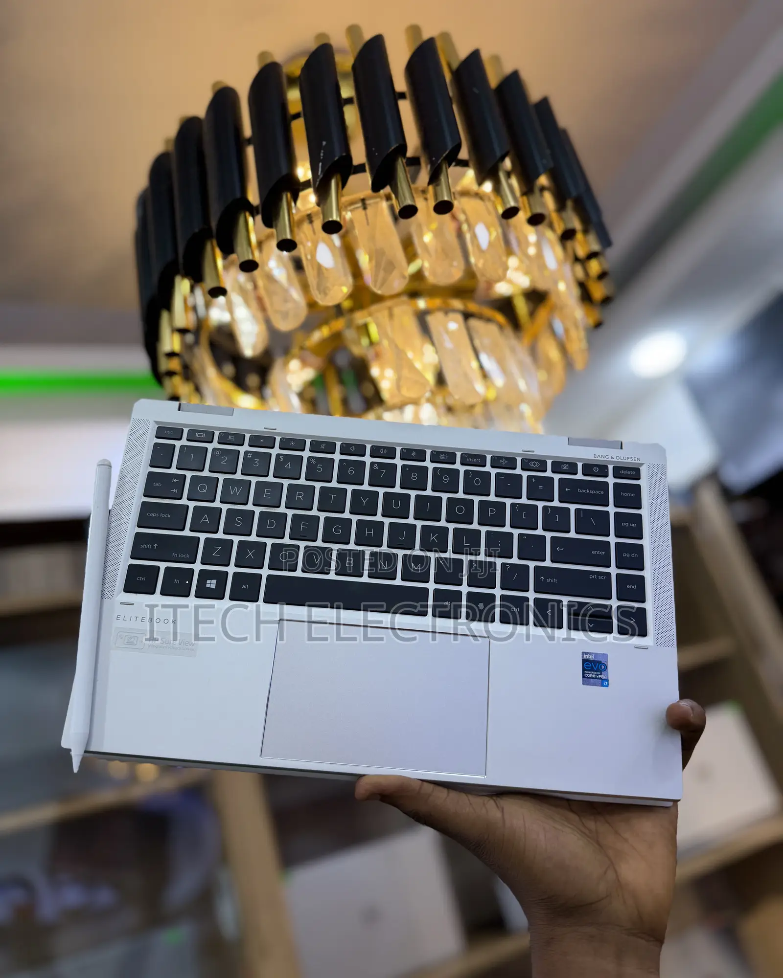 Laptop HP EliteBook 1040 G8 32GB Intel Core i7 SSD 512GB