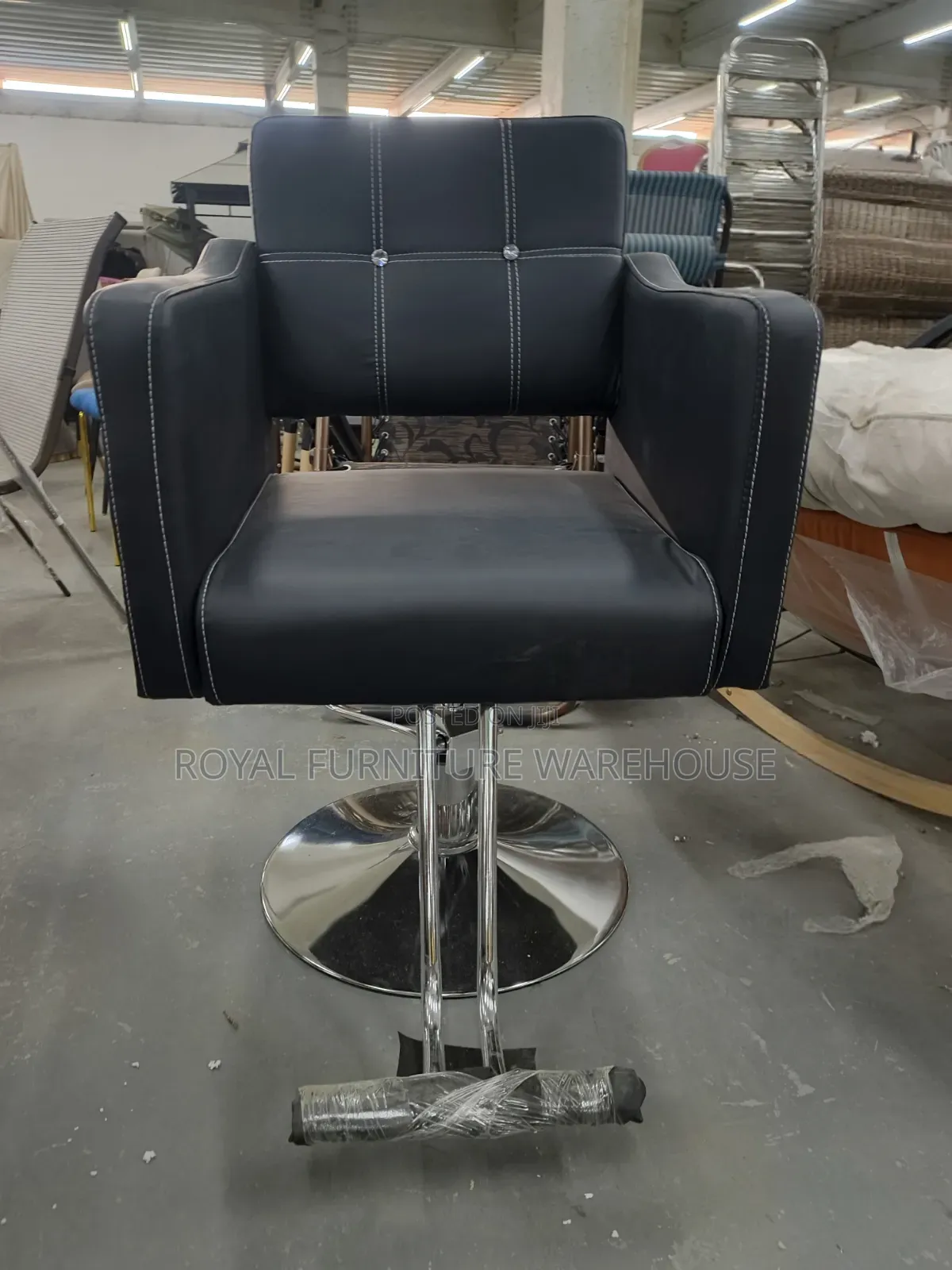 Foreign Salon Chair