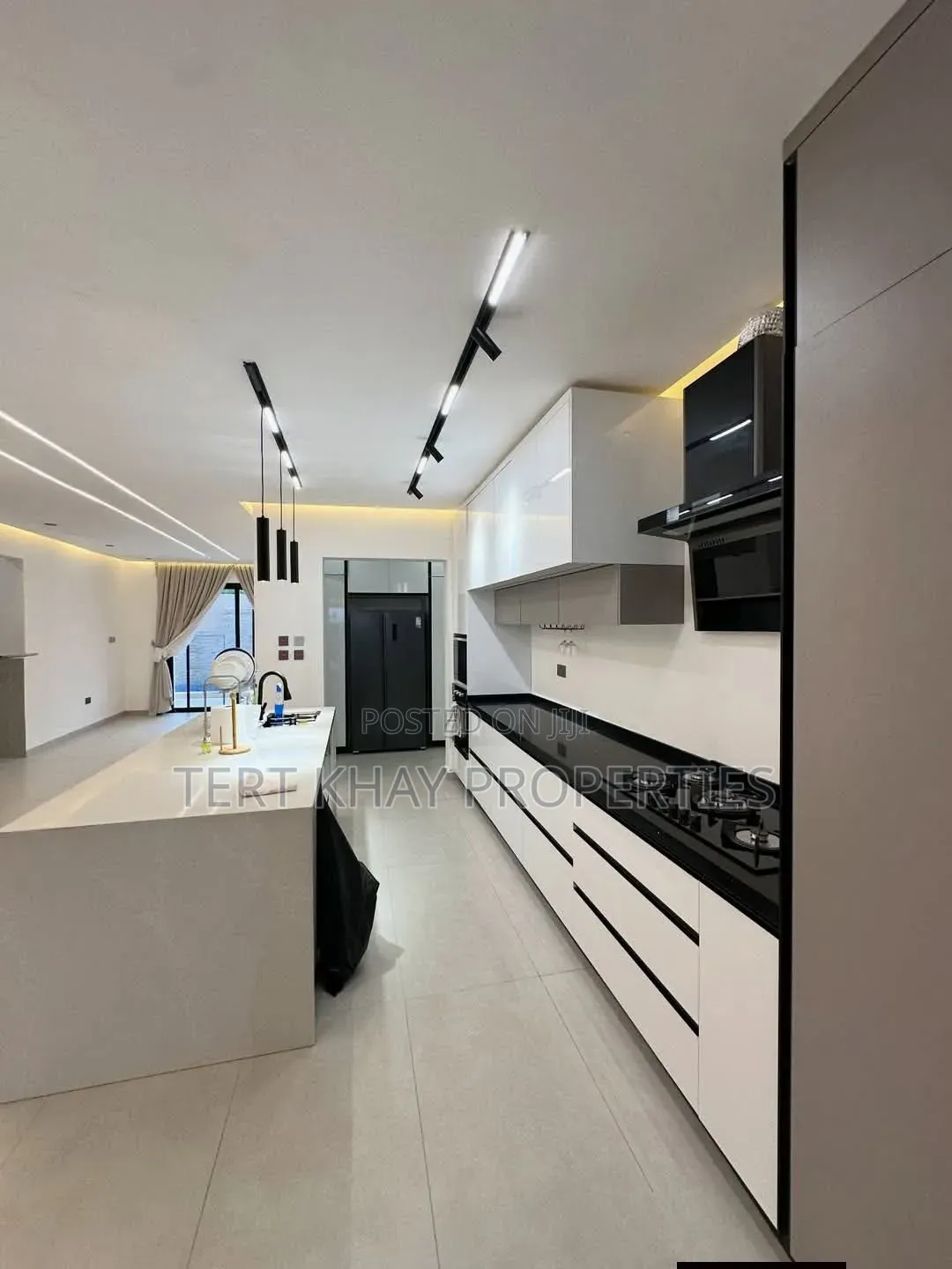 Furnished 4bdrm House in Adjriganor, Ability for sale