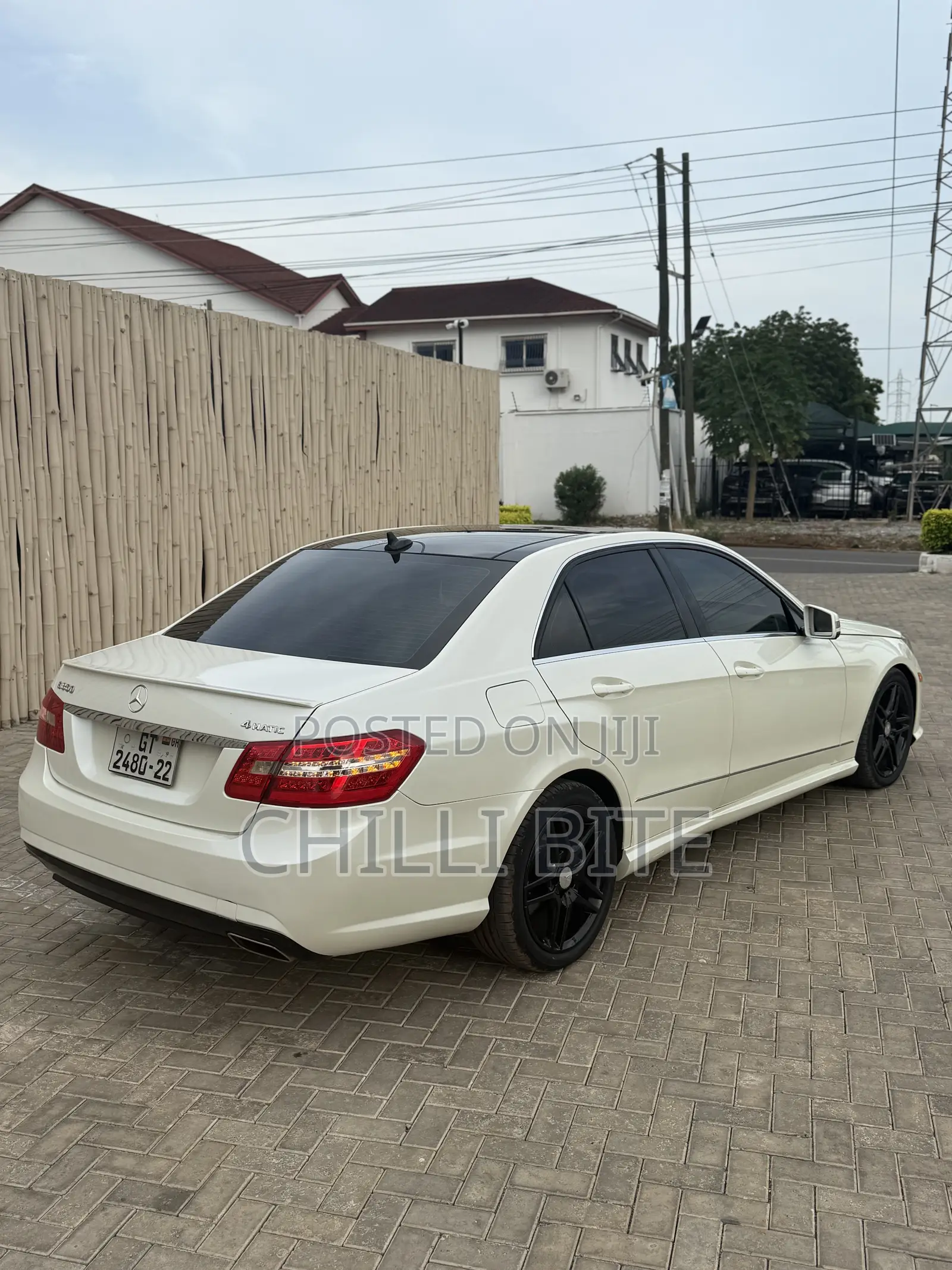 Mercedes-Benz E350 Base 4dr Sedan RWD (3.5L 6cyl 7A) 2012 White