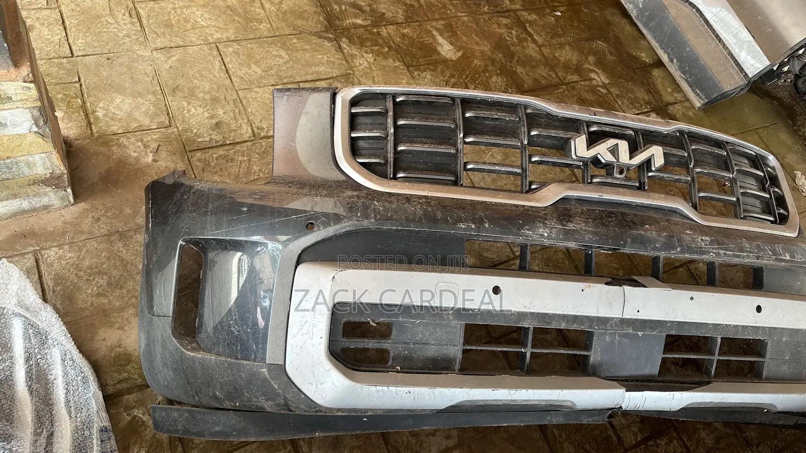 Kia Telluride 2023-2024 Front Bumper Available