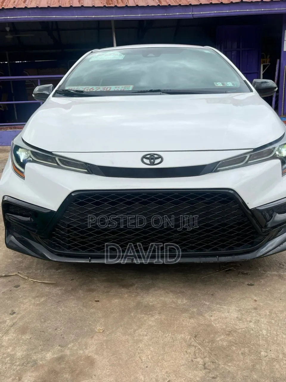 Toyota Corolla SE 2022 White