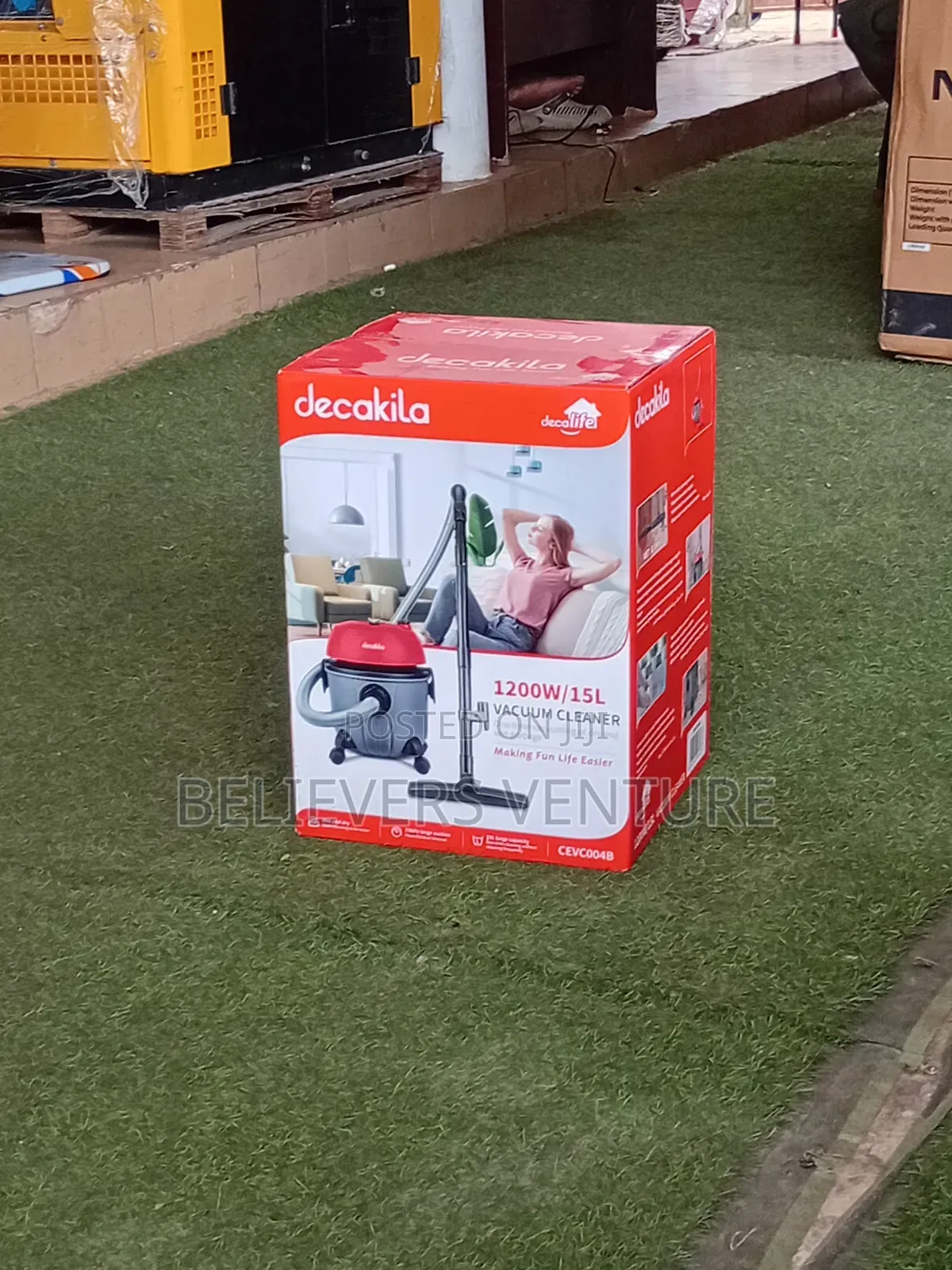 Multi-Function Vacuum Cleaner for Everyday Cleaning