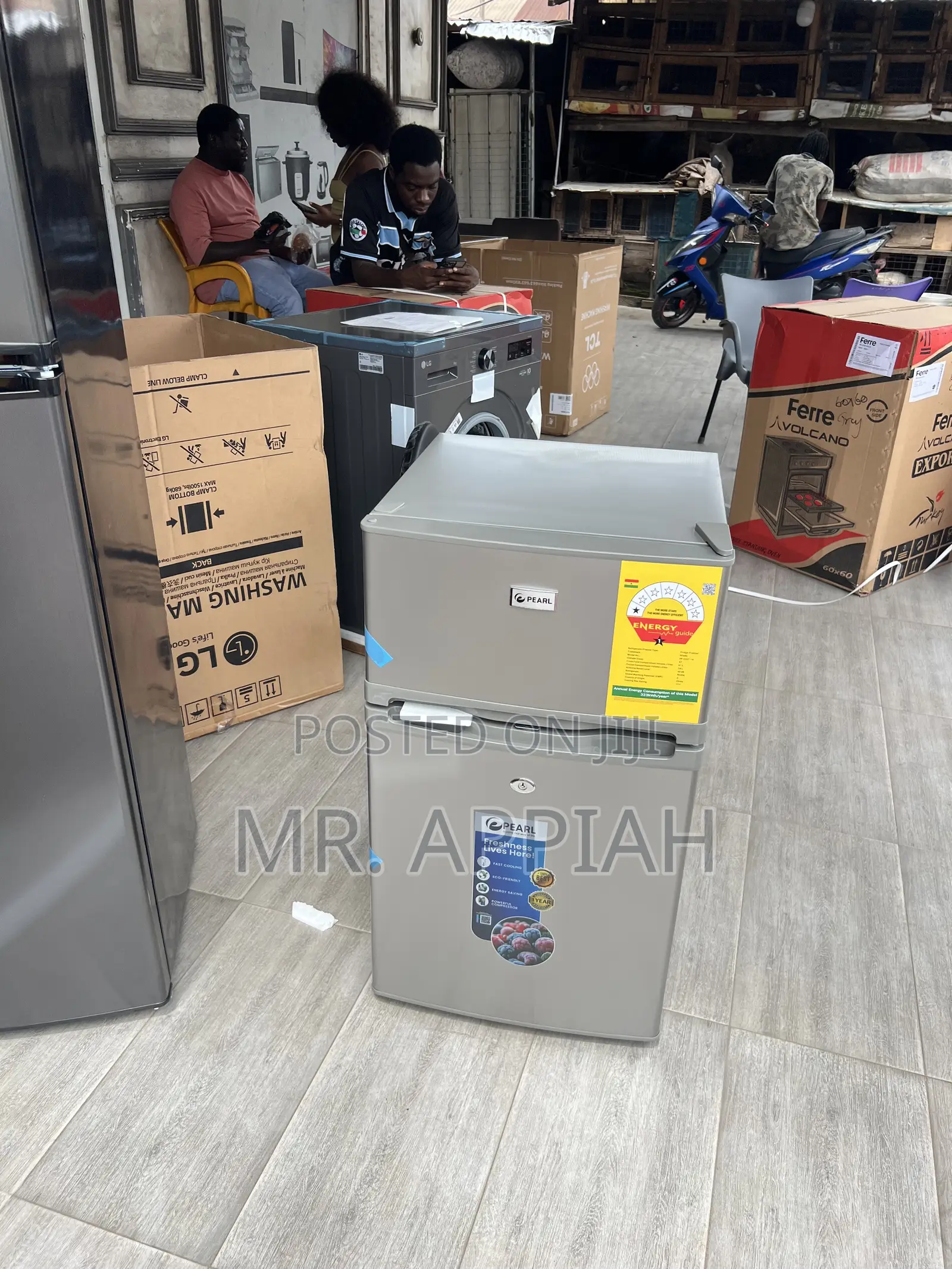 Quality Yet Affordable Pearl Pf 235t-1a 2 Door Table Top Fridge 