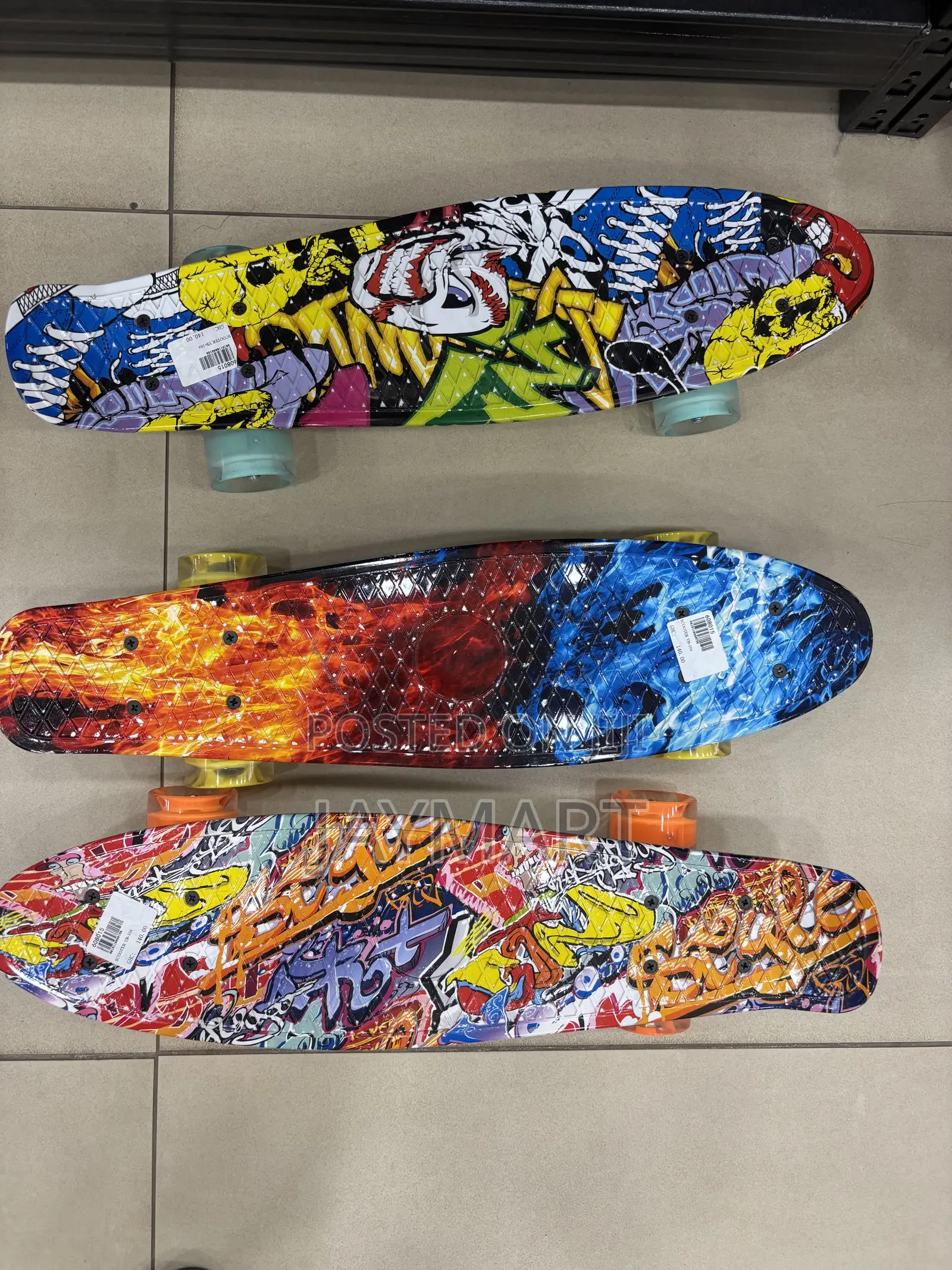 Mini Skateboard With Lights in Wheels