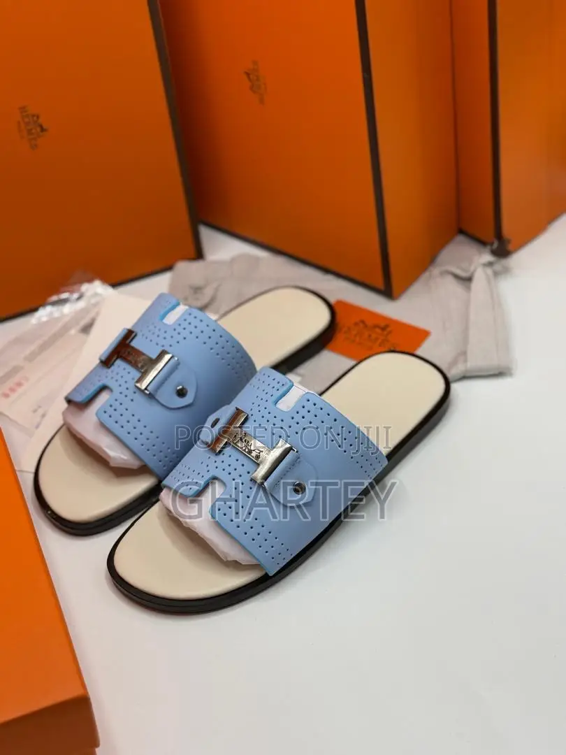 Premium Designer-Inspired Leather Slide Sandals – Effortless Luxury