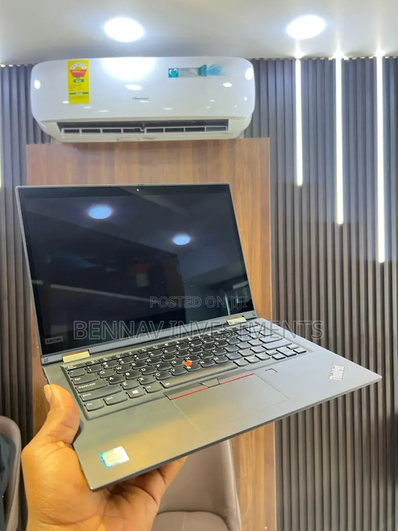 Laptop Lenovo ThinkPad X390 Yoga 8GB Intel Core i5 SSD 512GB