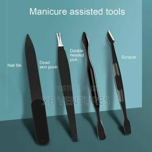 18 PCS/Set of Manicure Pedicure Care Tools Nail Clippers Ear Spoon