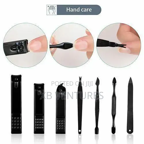 18 PCS/Set of Manicure Pedicure Care Tools Nail Clippers Ear Spoon