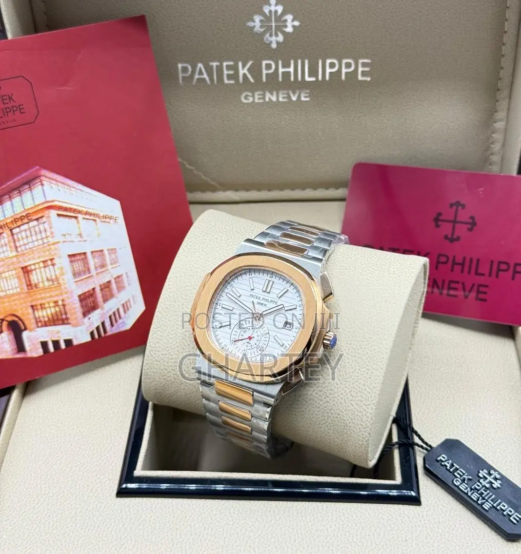 Patek Philippe Nautilus Silver Dial – Perfect Chain Watch for Men