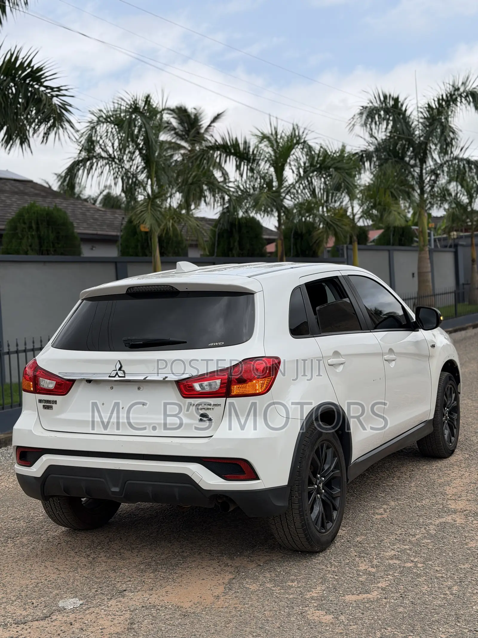 Mitsubishi Outlander Sport 2019 White