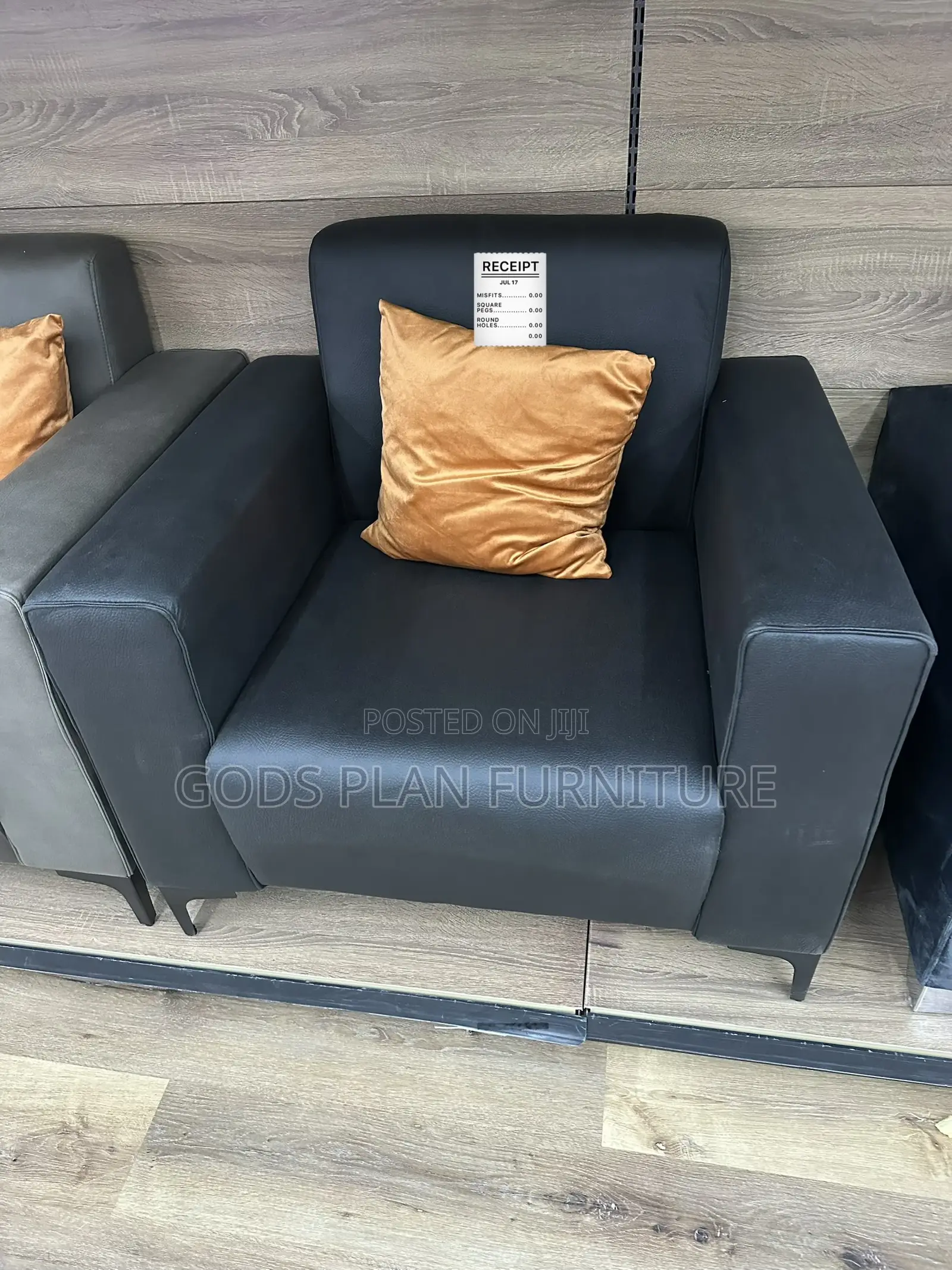 Single Sofa (A1)