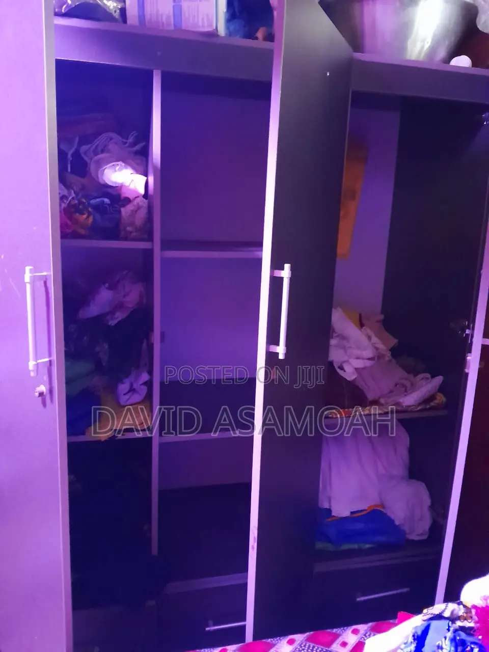 3-Door Wardrobe With Drawers – Spacious, Strong Stylish Storage
