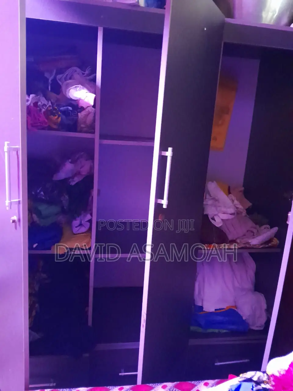 3-Door Wardrobe With Drawers – Spacious, Strong Stylish Storage