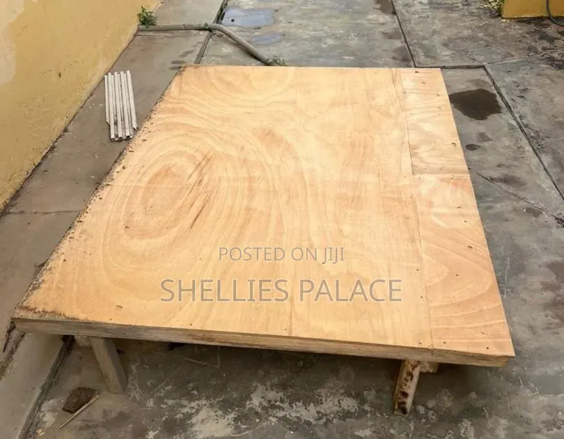 Bedroom Wood Board Bed