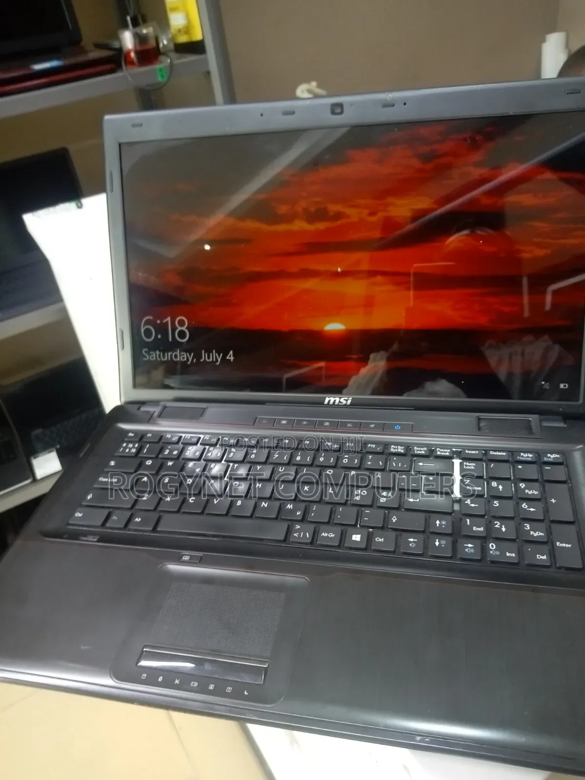 Laptop MSI GP70 2PE Leopard 8GB Intel Core i7 HDD 700GB