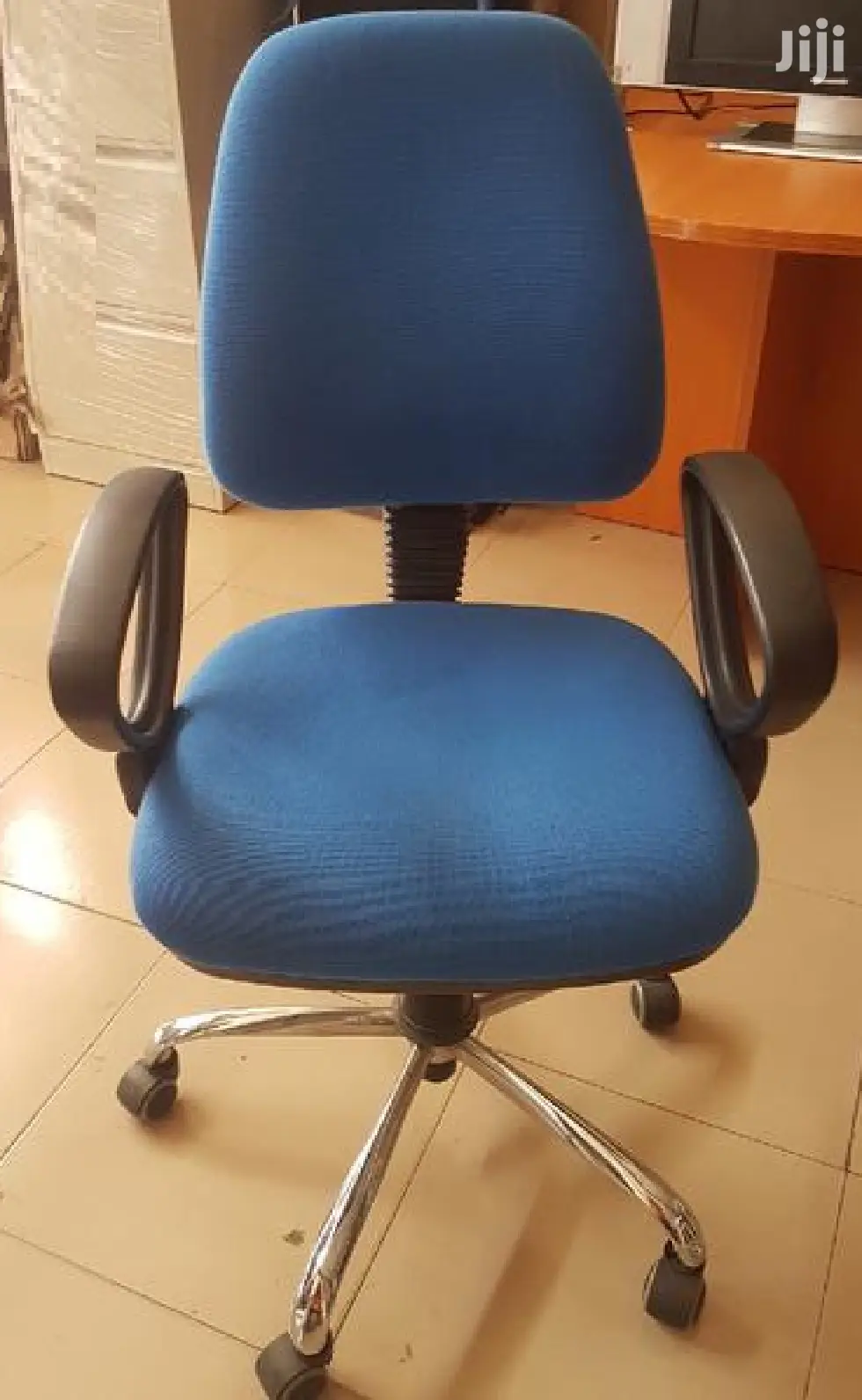 Swivel Chair