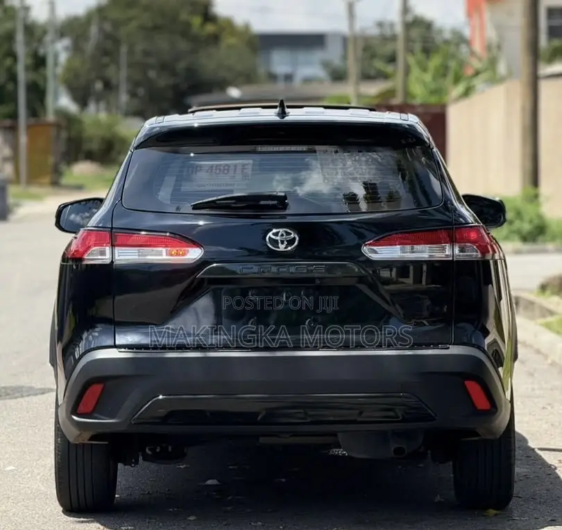 Toyota Corolla Cross XLE AWD 2023 Black
