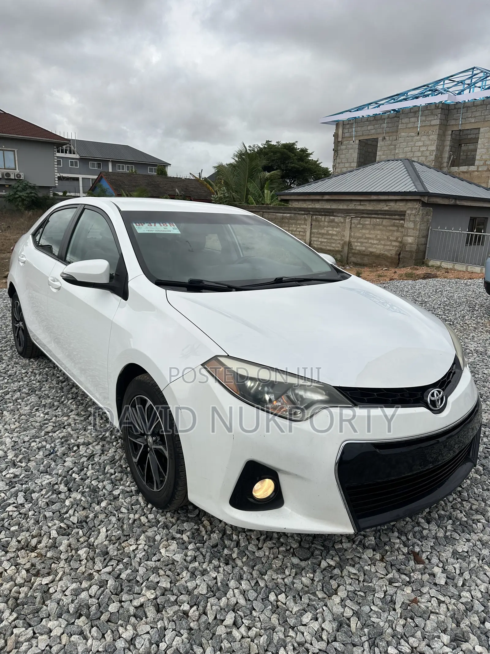 Toyota Corolla 2015 White