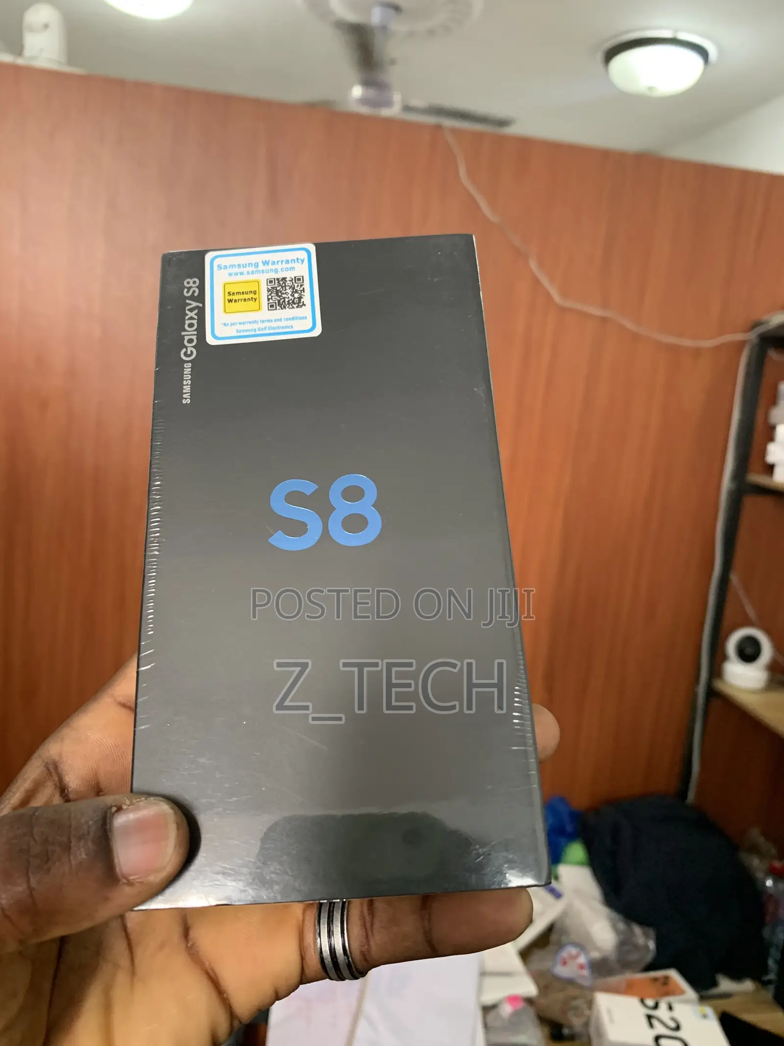 New Samsung Galaxy S8 64 GB Black