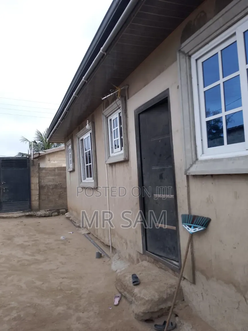 2bdrm House in Sam Properties, Ofankor for sale