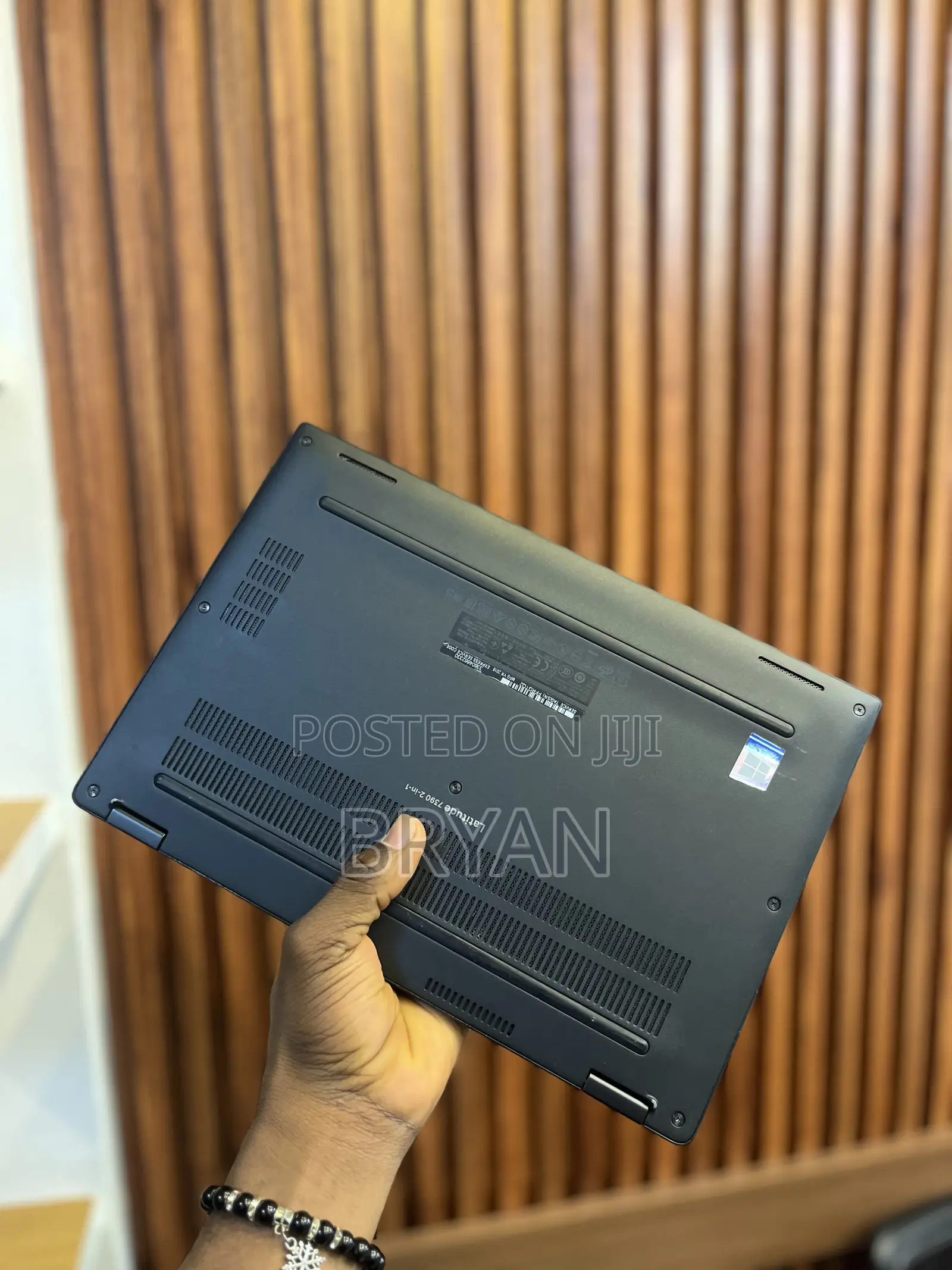 Laptop Dell Latitude 7390 16GB Intel Core i5 SSD 256GB