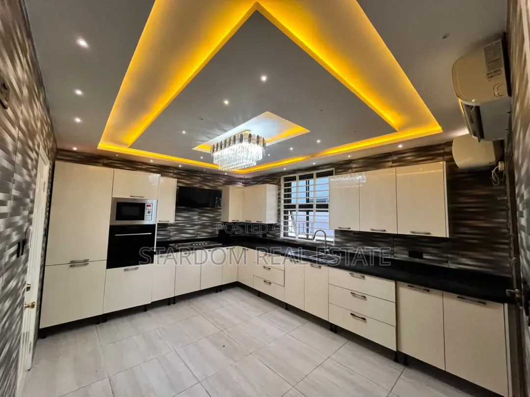 4bdrm Duplex in East Legon Hills, Boundary Road Area for rent