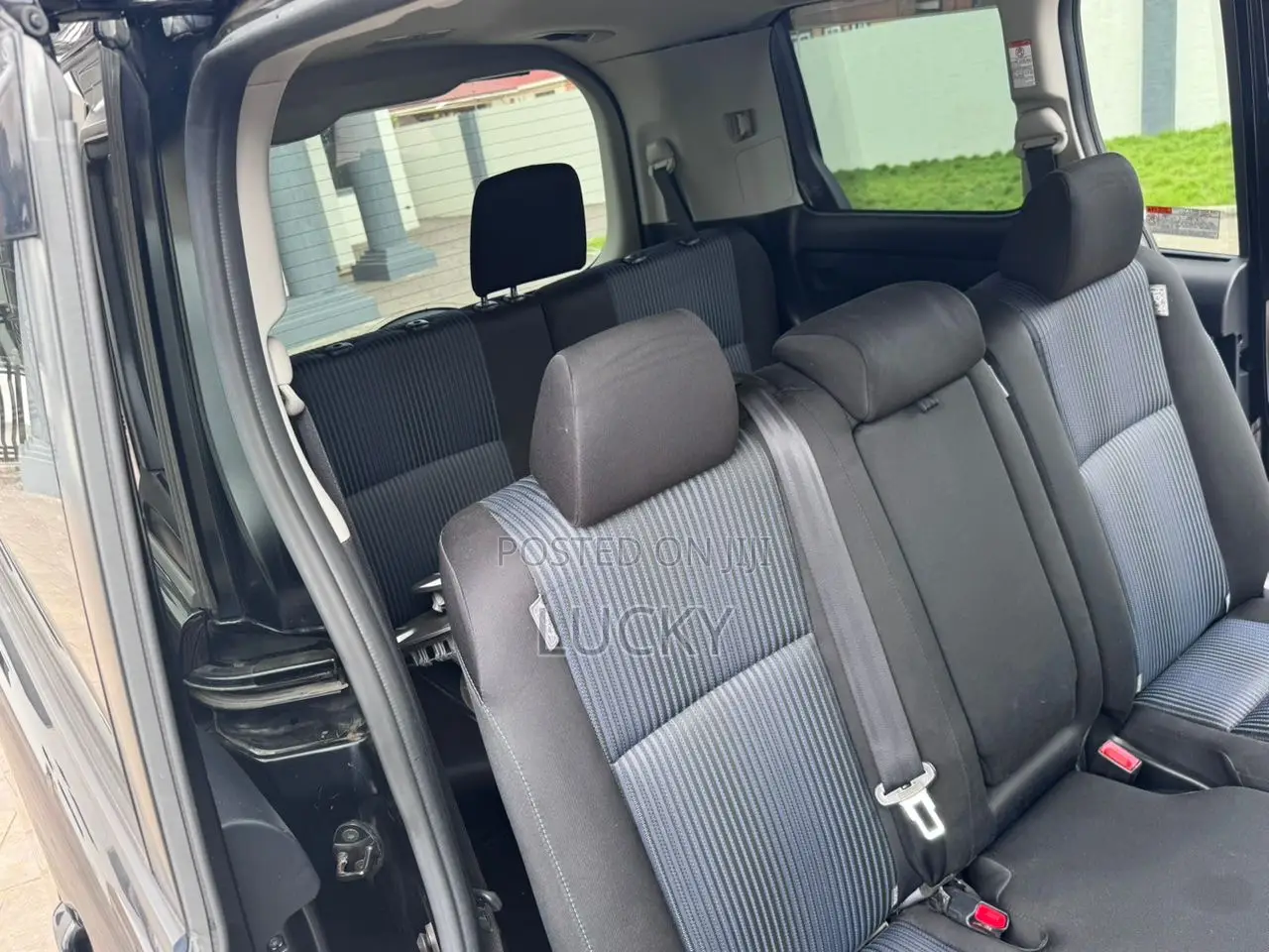 Toyota Voxy 2014 Black