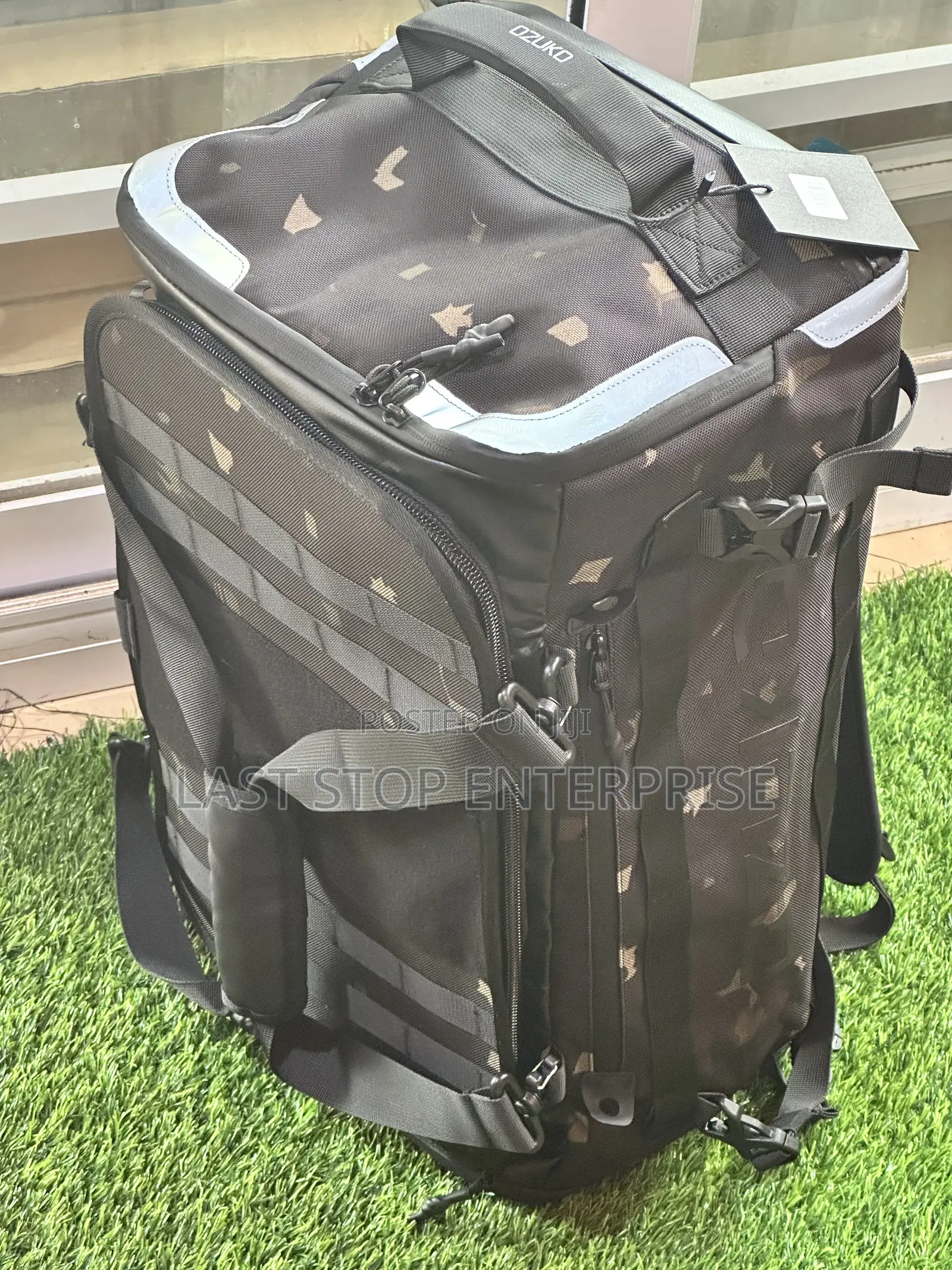 Quality and Classic Traveling Bag