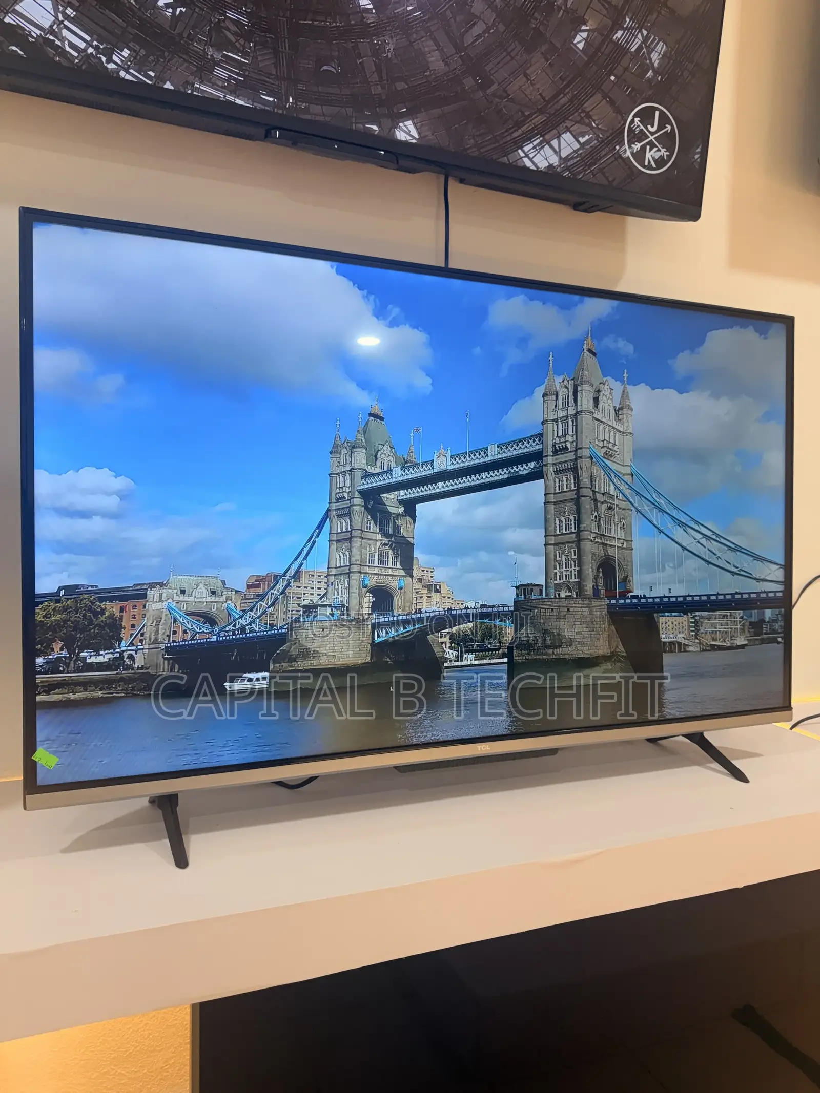 43inches Full Digital Satellite Android Smart Uhd HDR TCL Machine