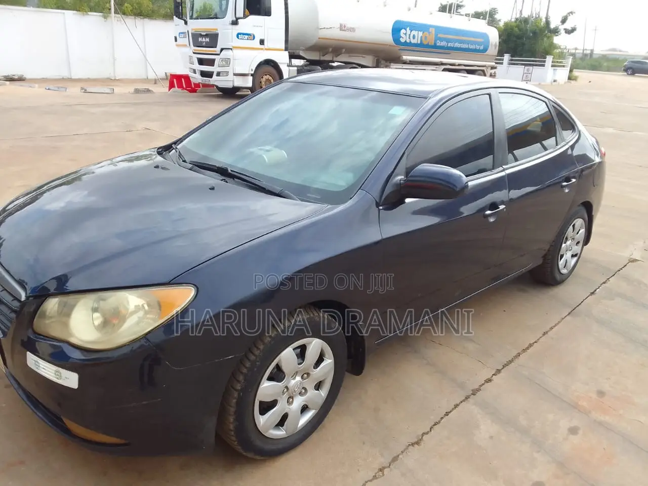 Hyundai Elantra 2011 Blue