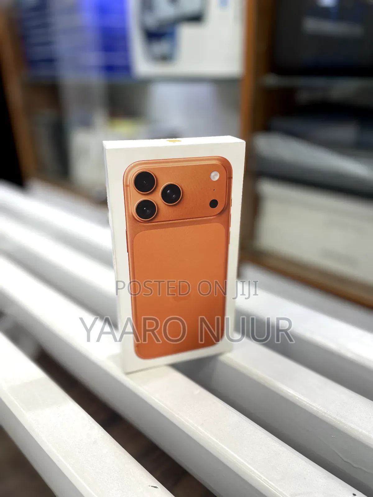 New Apple iPhone 17 Pro Max 256 GB Orange