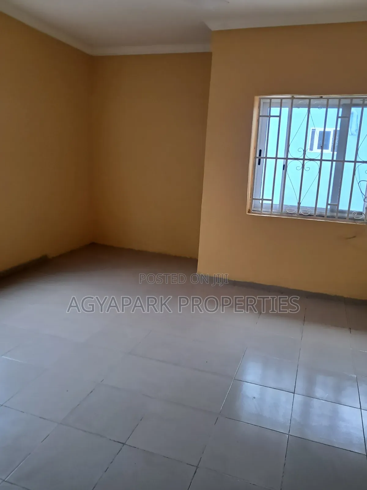 6bdrm House in Sapeiman, Amasaman for sale