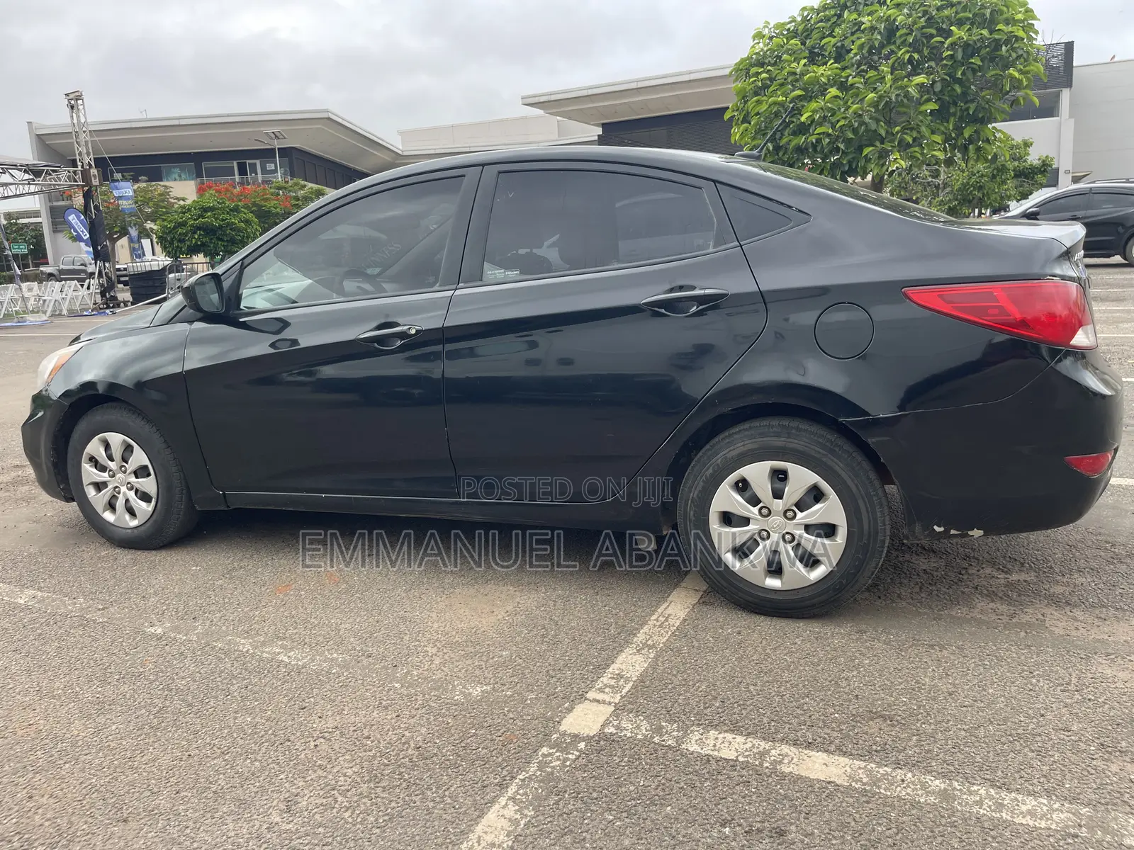 Hyundai Accent 2016 Black