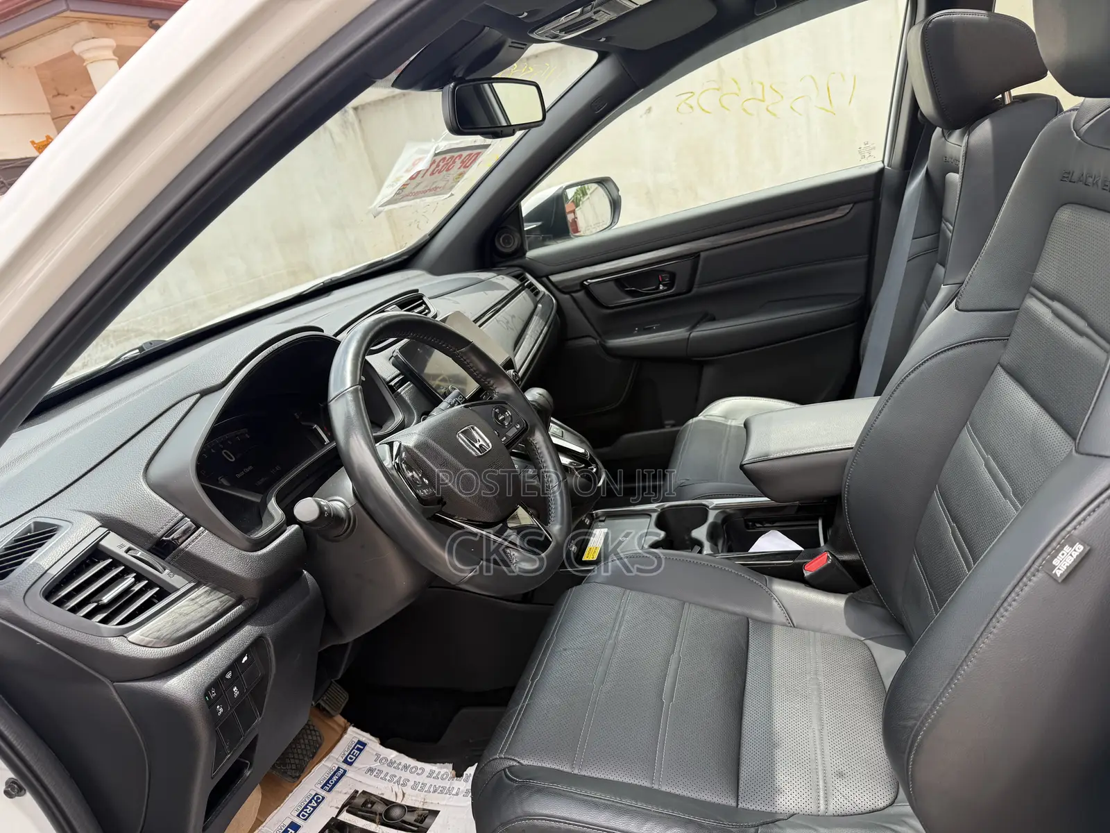 Honda CR-V 2021 White