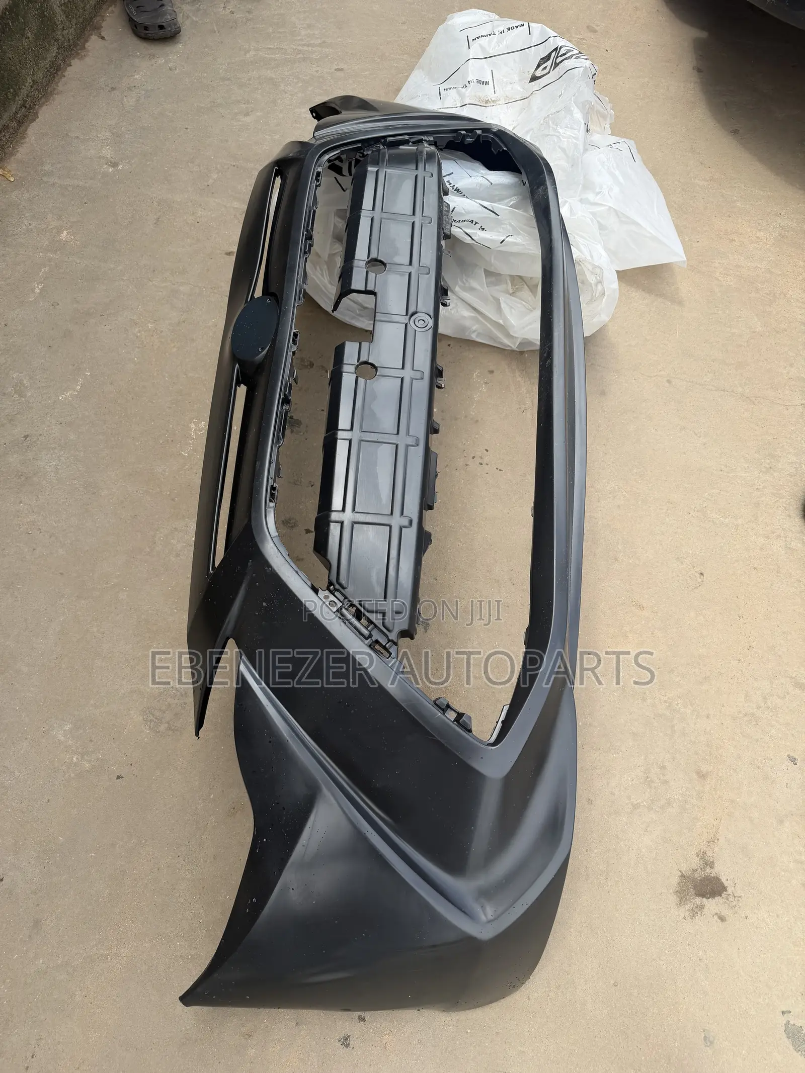 Toyota Yaris Scion Ia Front Bumper 2016 2017 2018 2019 2020