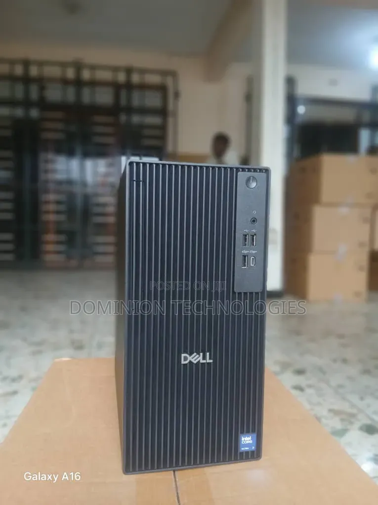 New Desktop Computer Dell 8GB Intel Core Ultra 7 SSD 512GB