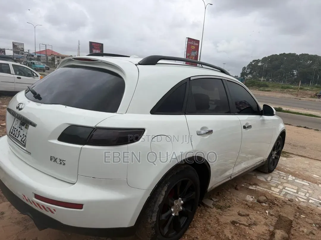 Infiniti FX35 2006 White