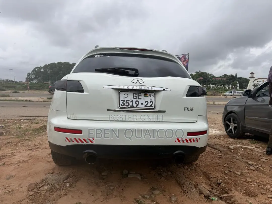 Infiniti FX35 2006 White