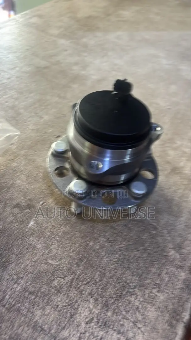 Hyundai Tucson 2023, 2024, 2025, Hub Available