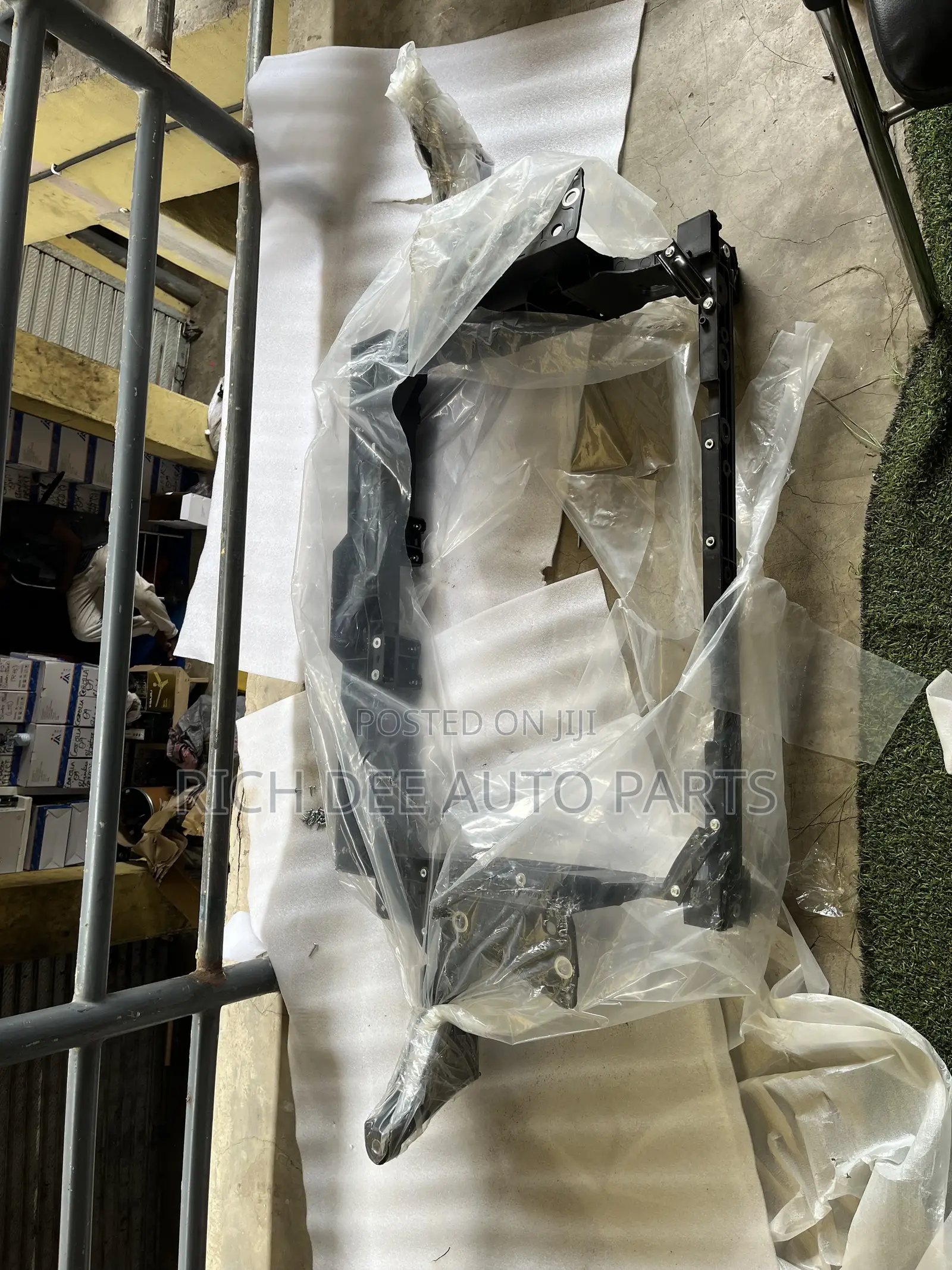 Honda Cr-v 2023 Radiator Support 2023, 2024, 2025 Support