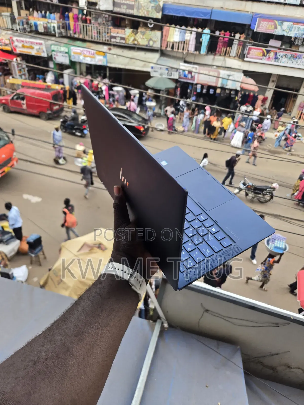 Laptop HP 240 G7 8GB Intel Core i5 SSHD+SSD 256GB