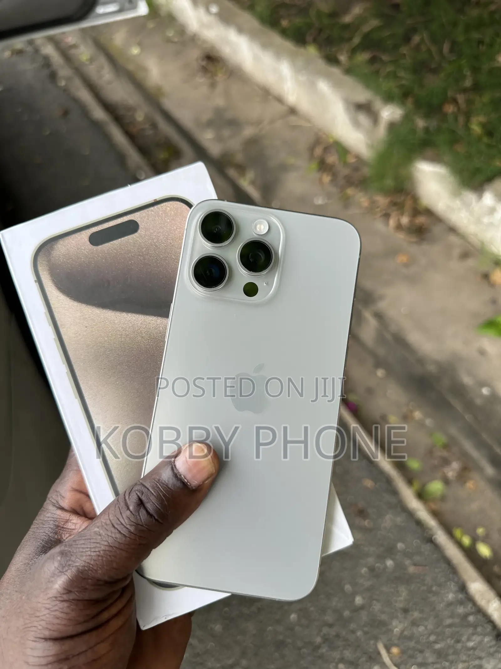Apple iPhone 15 Pro Max 256 GB Silver