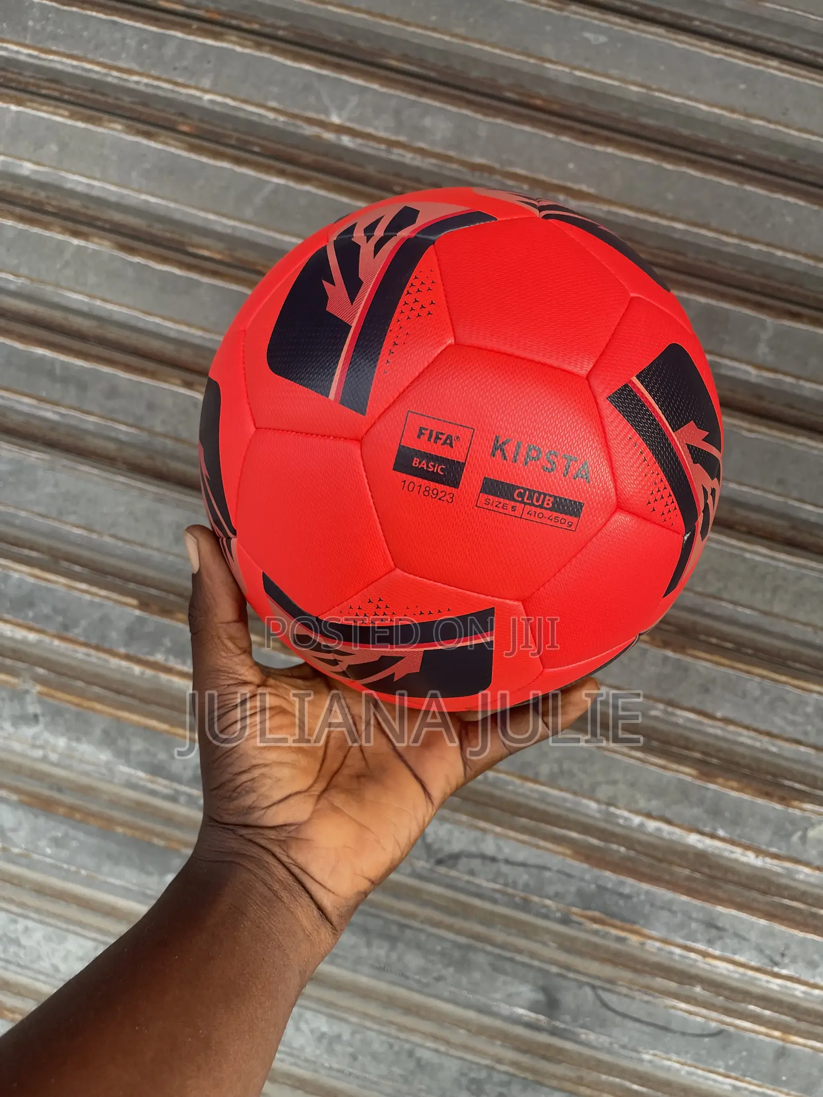 Original Kipsta Ball Suitable for Both Natural and Artificial Grass